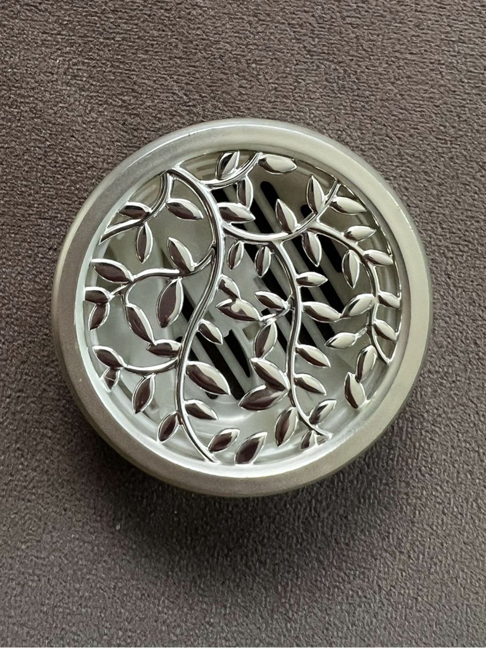 EUC Bath & Body Works Car Vent / Visor Clip